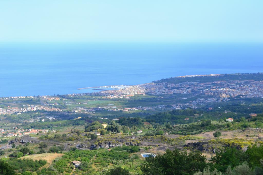 Seacily Etna House Piedimonte Etneo Quarto foto